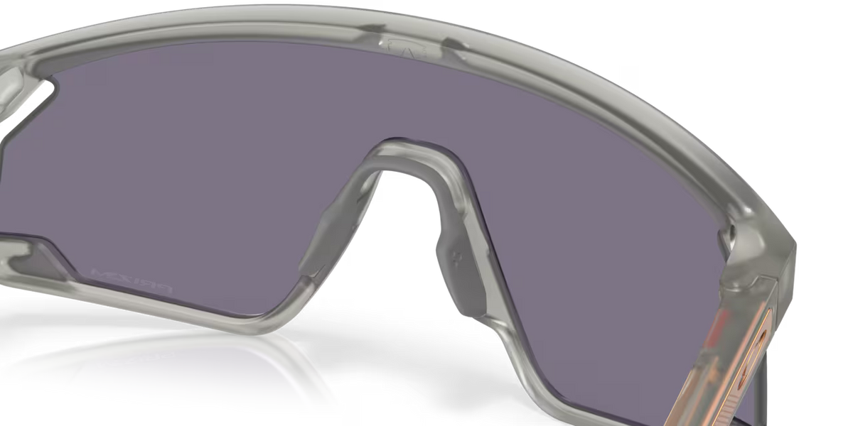 משקפי שמש Oakley BXTR Metal Forge Collection Prizm Grey Lenses, Transparent Grey Ink Frame - Oakley