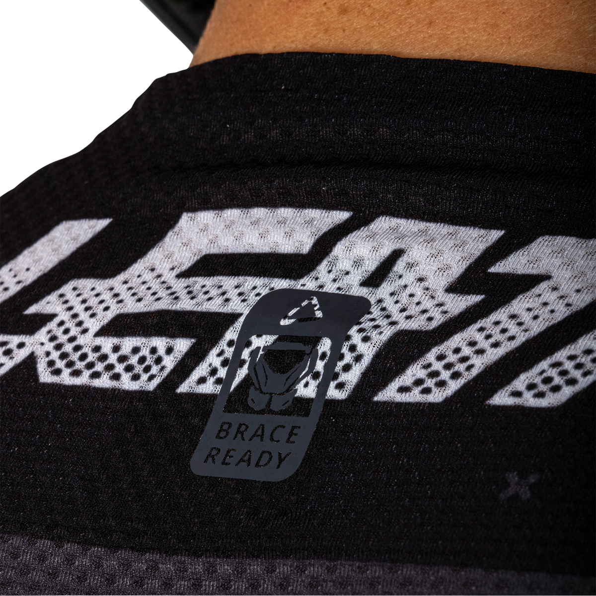 סט מכנס וחולצה 4.5 Lite Stealth - Leatt