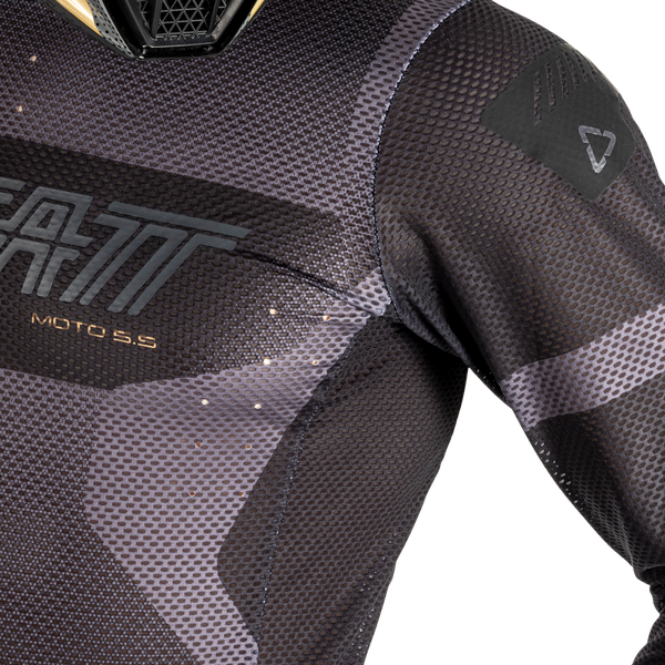 סט מכנס וחולצה 5.5 Stealth - Leatt