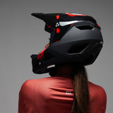 קסדה MTB Gravity 5.0 שחור/אדום - Leatt