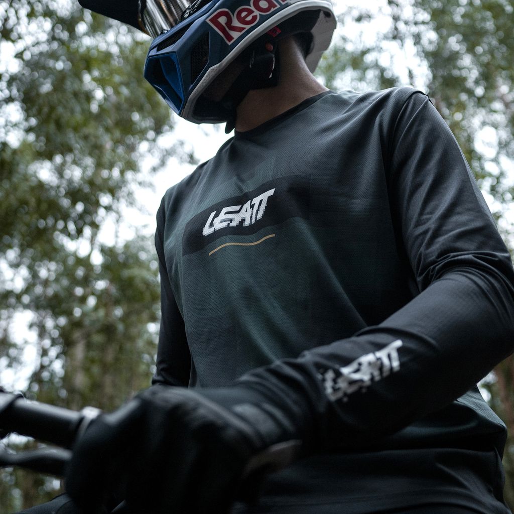 סט מכנס וחולצה Leatt MTB Gravity 1.0 מהדורת Szymon Godziek - Leatt