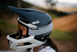 קסדה MTB Gravity 5.0 כחול/לבן - Leatt