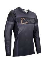סט מכנס וחולצה 5.5 Stealth - Leatt