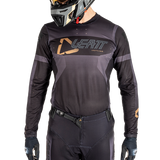 סט מכנס וחולצה 5.5 Stealth - Leatt
